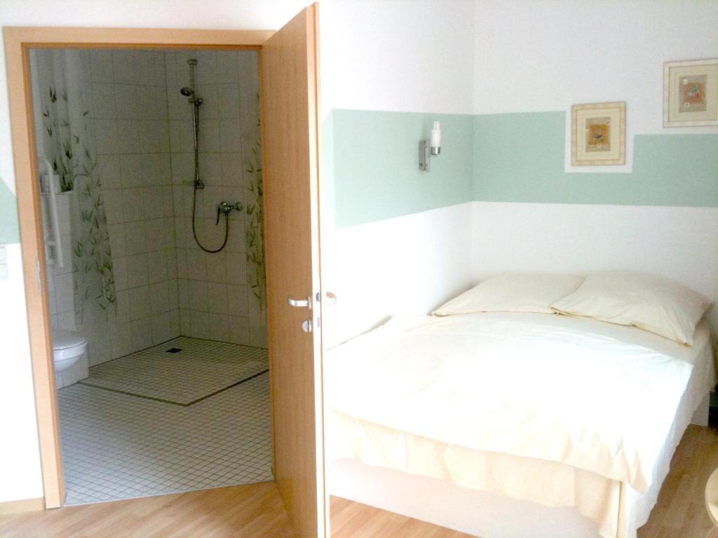 I-Motel Obertshausen Phòng bức ảnh